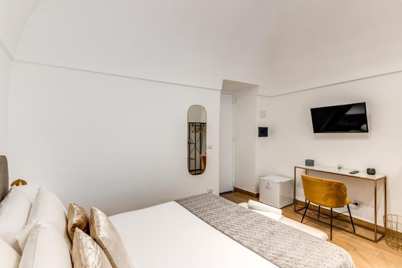 Domus Partenopea Affittacamere